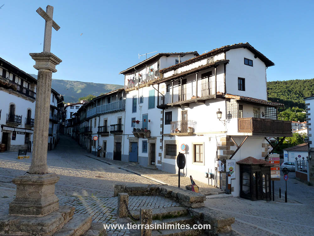 La plaza de Candelario